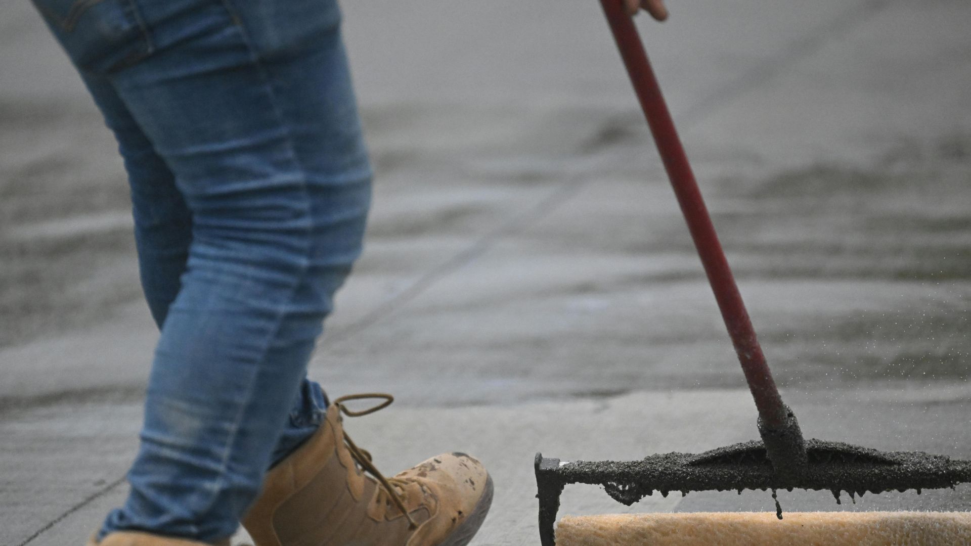 joel seal coating driveway